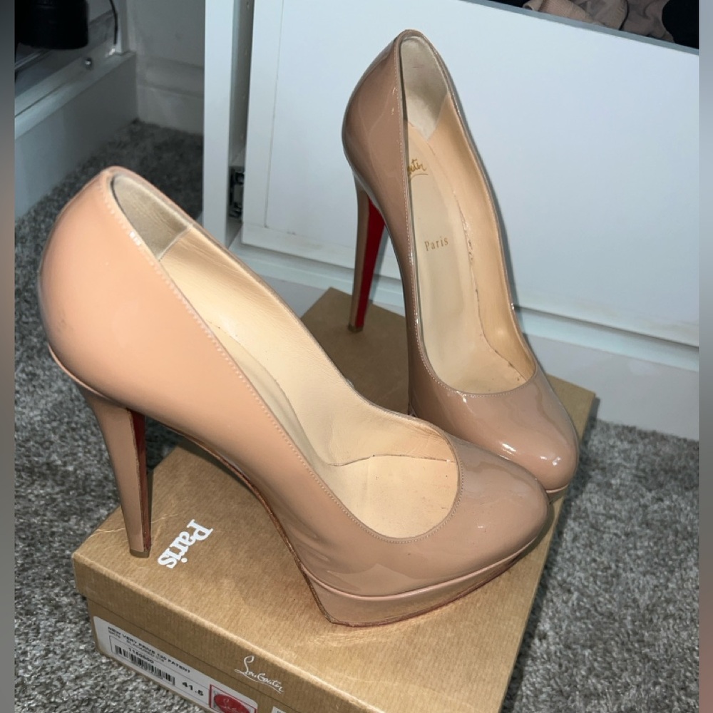 Christian Louboutin Bianca 140 Black Patent Leather Pumps Heels EU 41 US 10